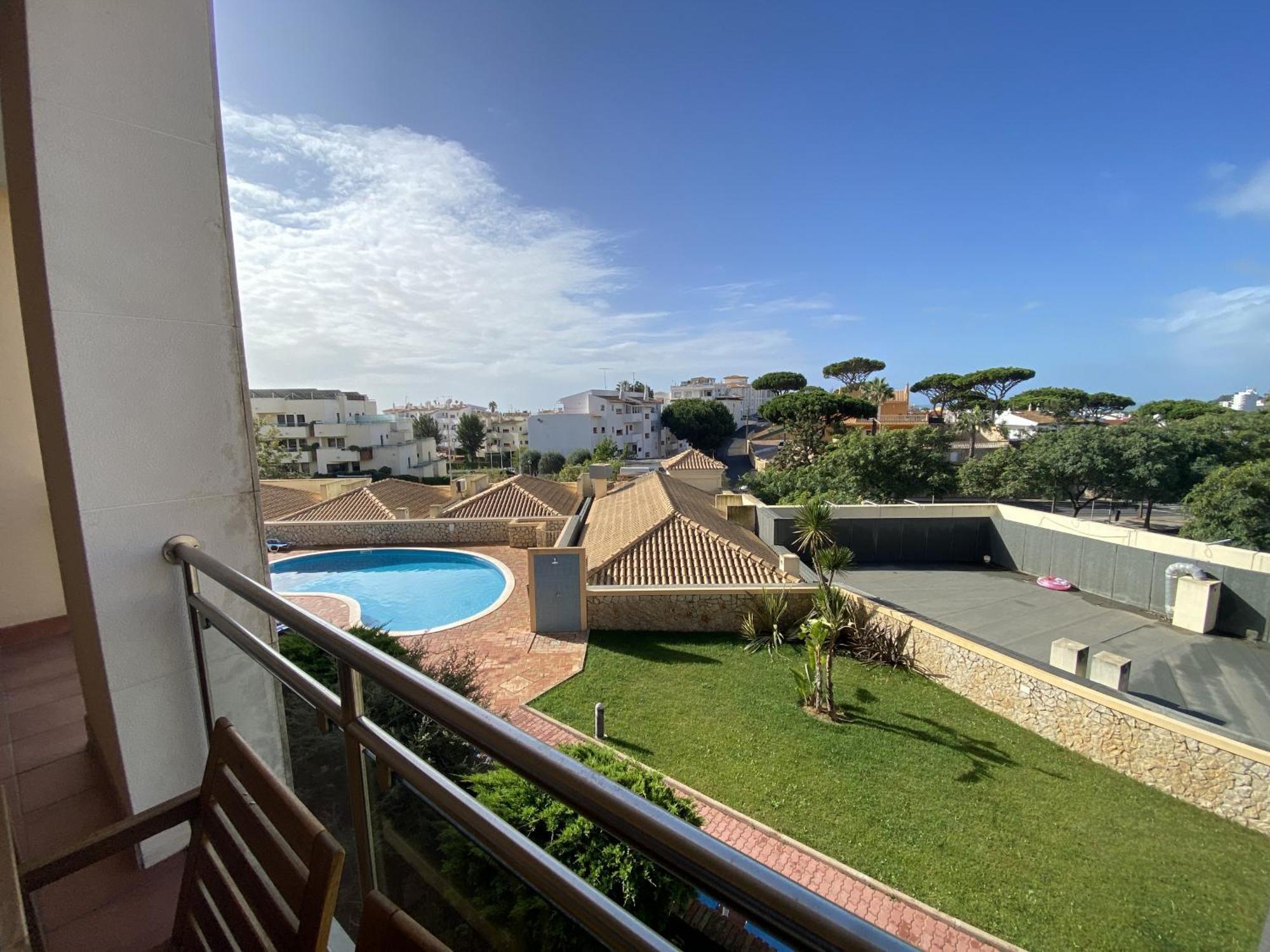 Albufeira Sunny Style With Pool By Homing Apartman Kültér fotó