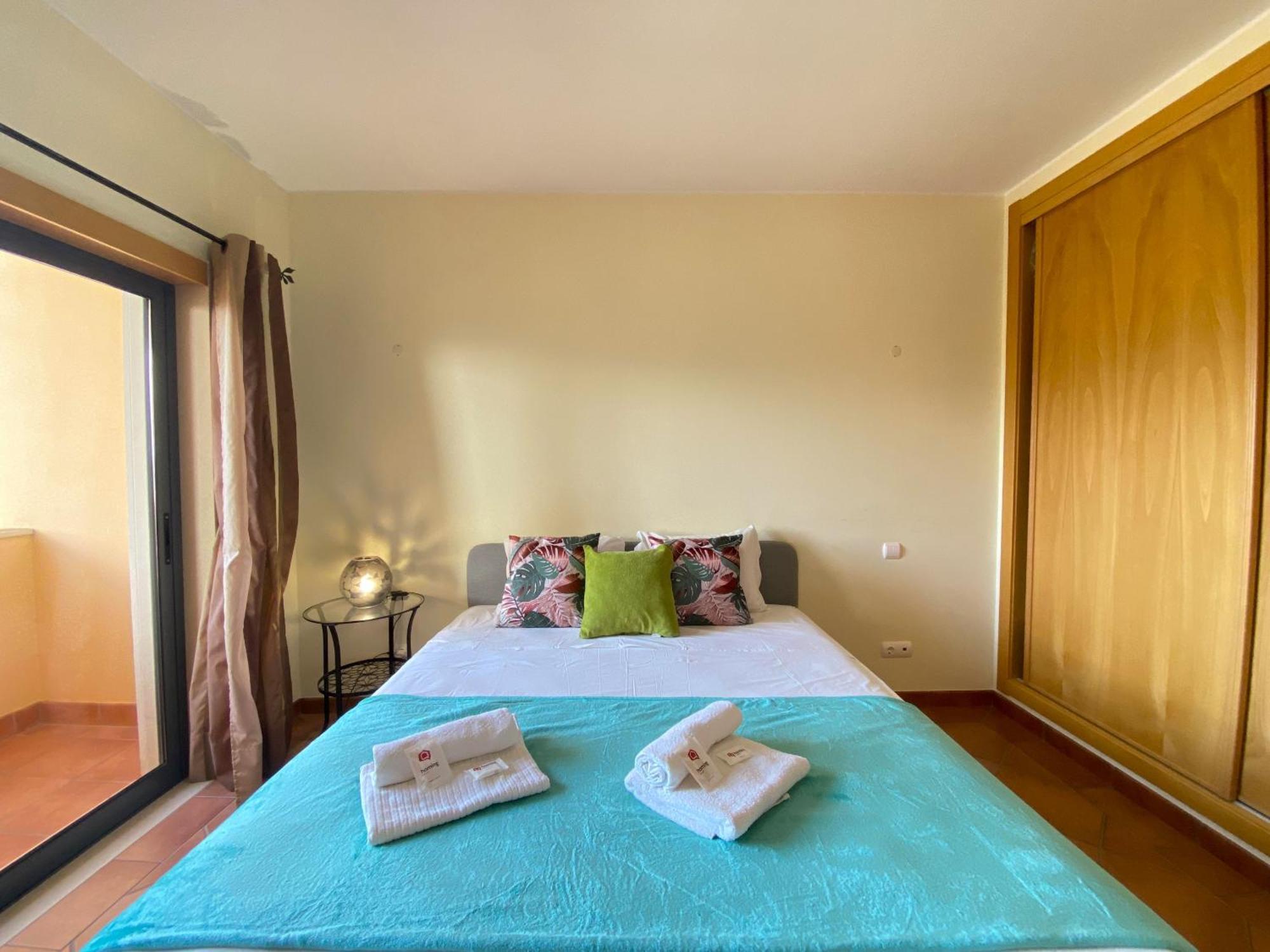Albufeira Sunny Style With Pool By Homing Apartman Kültér fotó